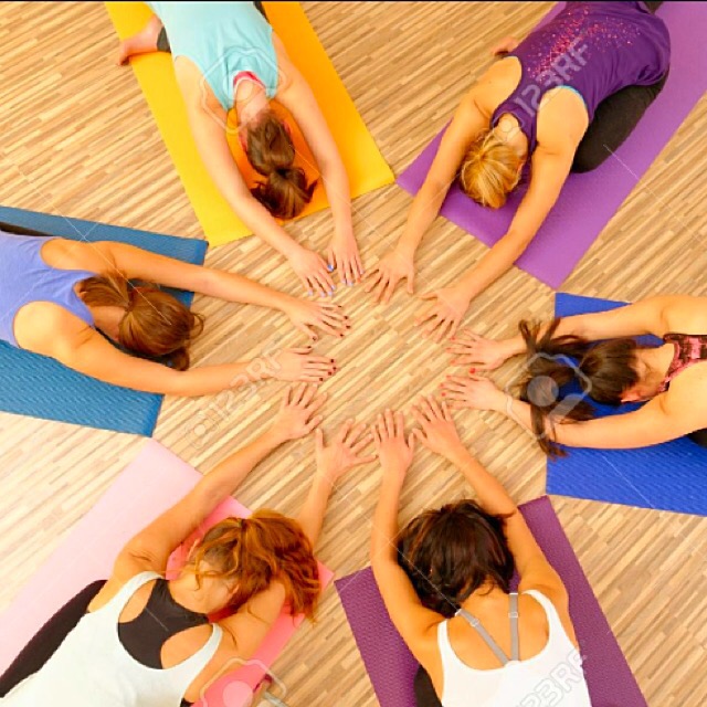 Yoga a 360 gradi ! Dal 19 al 25 settembre vieni a scoprire un mondo di yoga